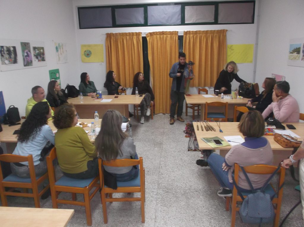 Κέντρο Περιβαλλοντικής Εκπαίδευσης Κρεστένων