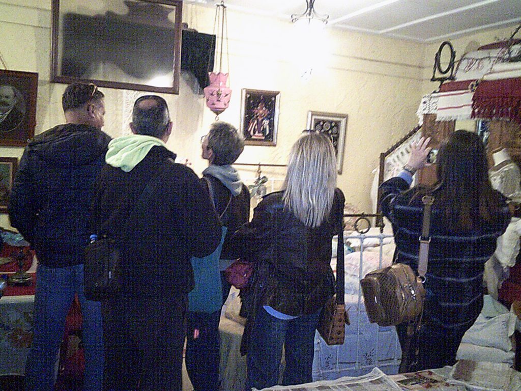 Κέντρο Περιβαλλοντικής Εκπαίδευσης Κρεστένων